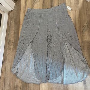 Plus Size Linen/Flowy Pants